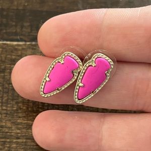 Kendra Scott Pink Arrow earring stud